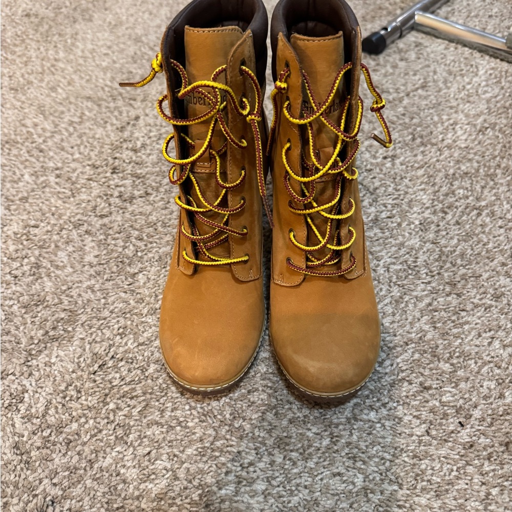 Timberland Women's Brown Lace-Up Boots